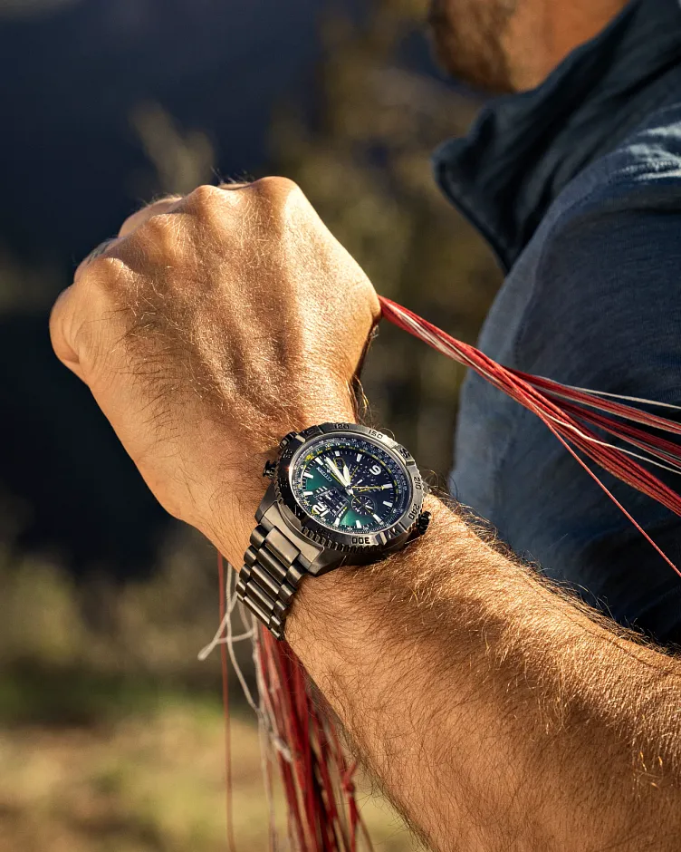 Promaster Navihawk A-T Green Dial Stainless Steel Bracelet AT8227 Promaster Navihawk A-T Green Dial Stainless Steel Bracelet AT8227